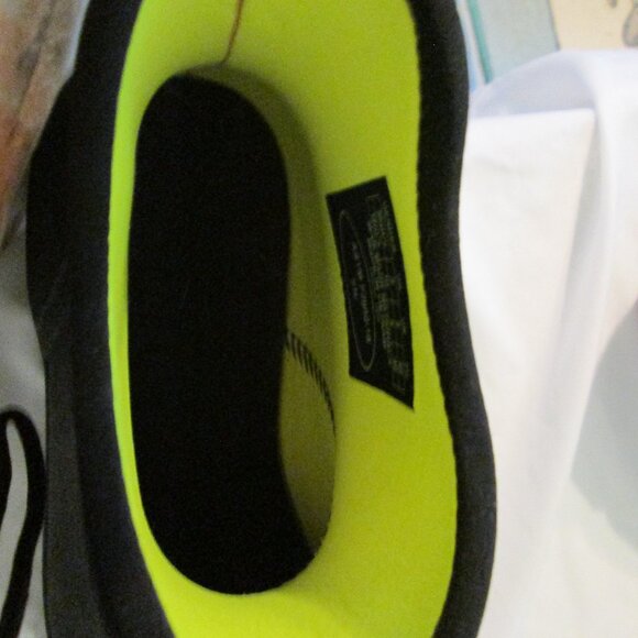 Muck Boot Company  Chore  Boots - Picture 6 of 7